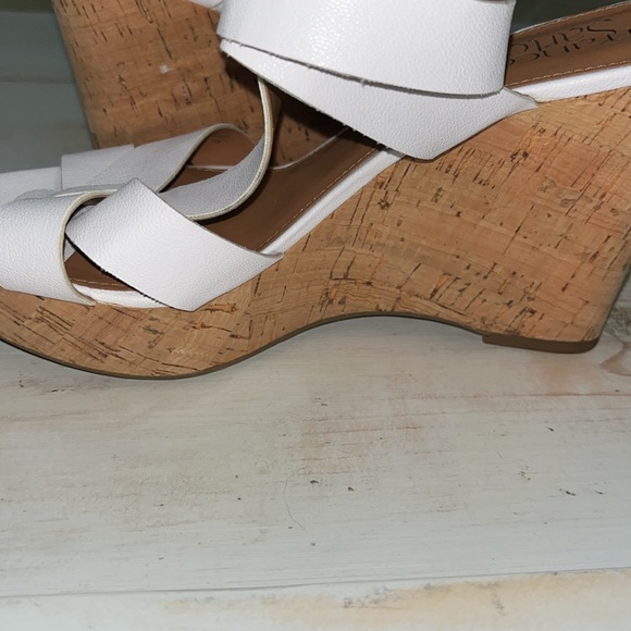 Franco Sarto Cork Wedge Sandals size 9 NWOT - Picture 6 of 8